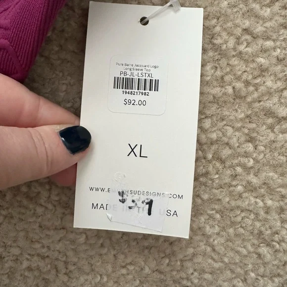 NWT pure barre Emily hsu jacquard maroon logo long sleeve top shirt - Picture 3 of 4